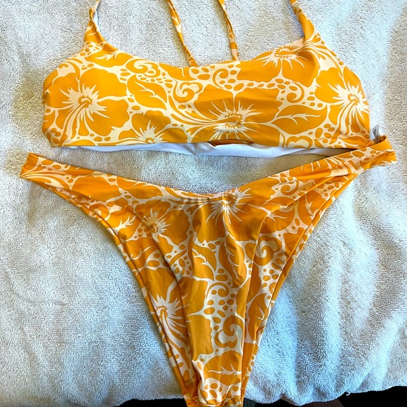 Grey bandit bikini set size large - Picture 1 of 3